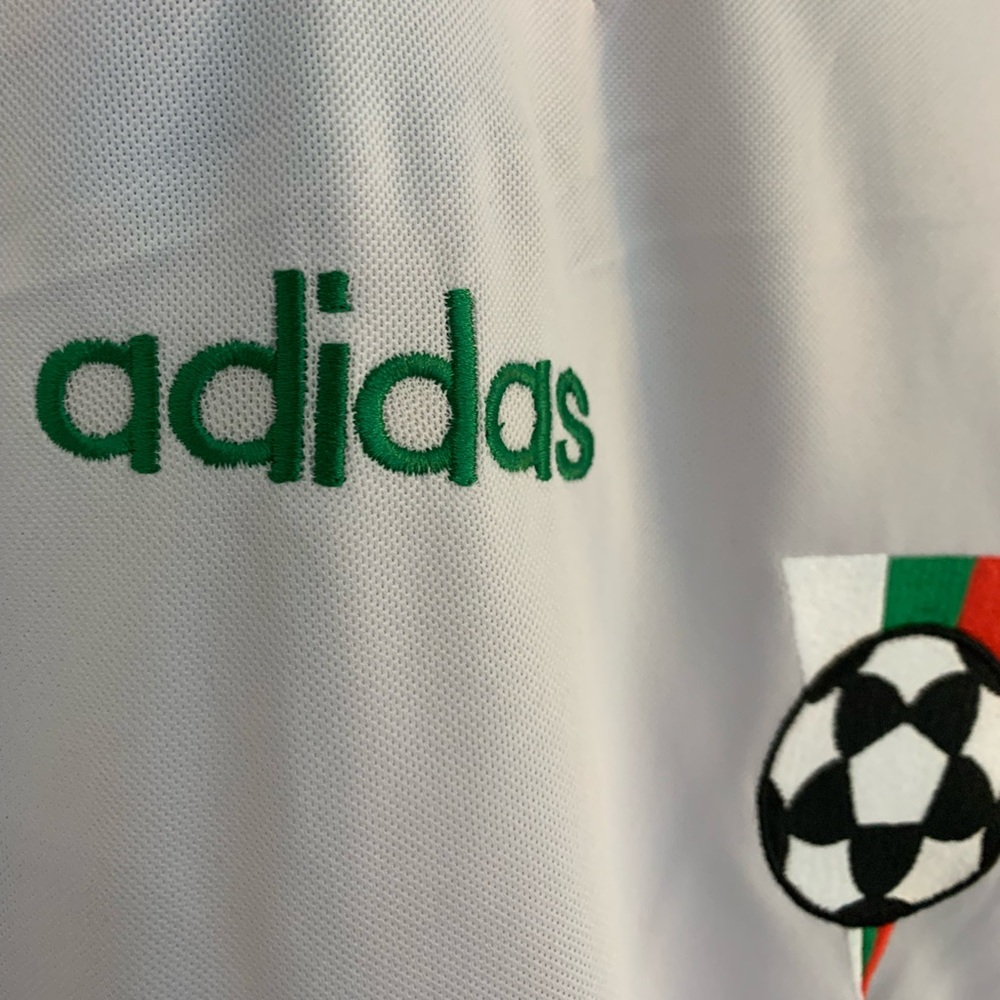 Retro Bulgaria 1994 Jersey - Picture 7 of 13